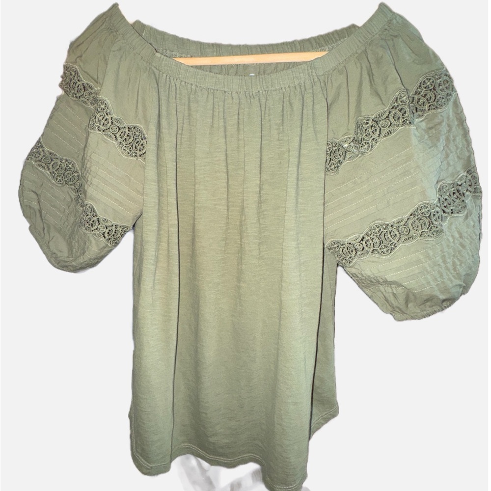LOFT - Romantic Puff Sleeve Knit Top β Size XS (Runs Large) - Picture 2 of 6
